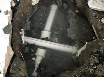 郴州市阳台漏水维修公司为您分享楼上楼下漏水怎么处理