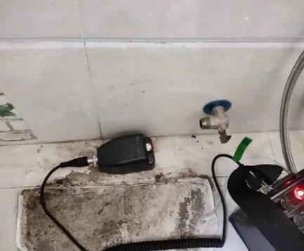 郴州市屋顶漏水维修公司分享下卫生间漏水的危害及解决方法